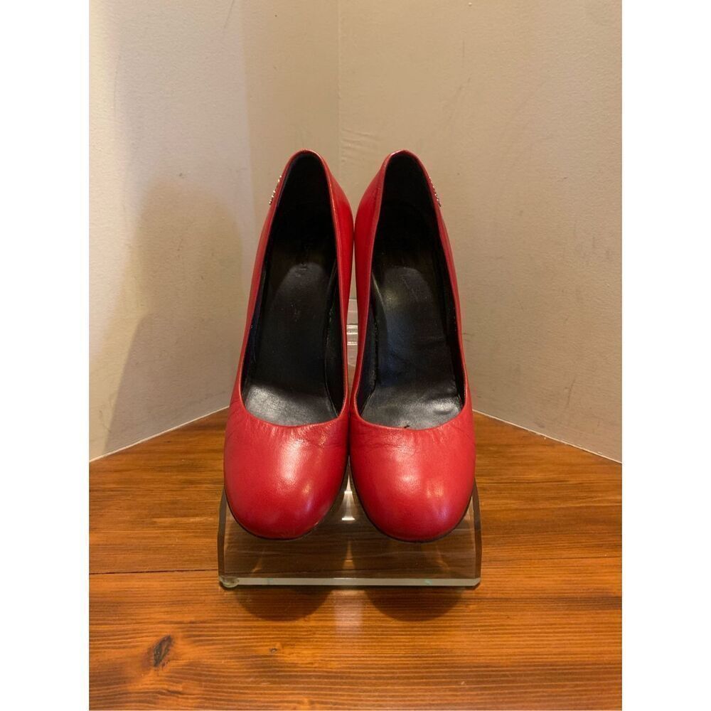 Gucci Womens Red Round Toe Stilettos Heel Platform Pump Shoes Size 40